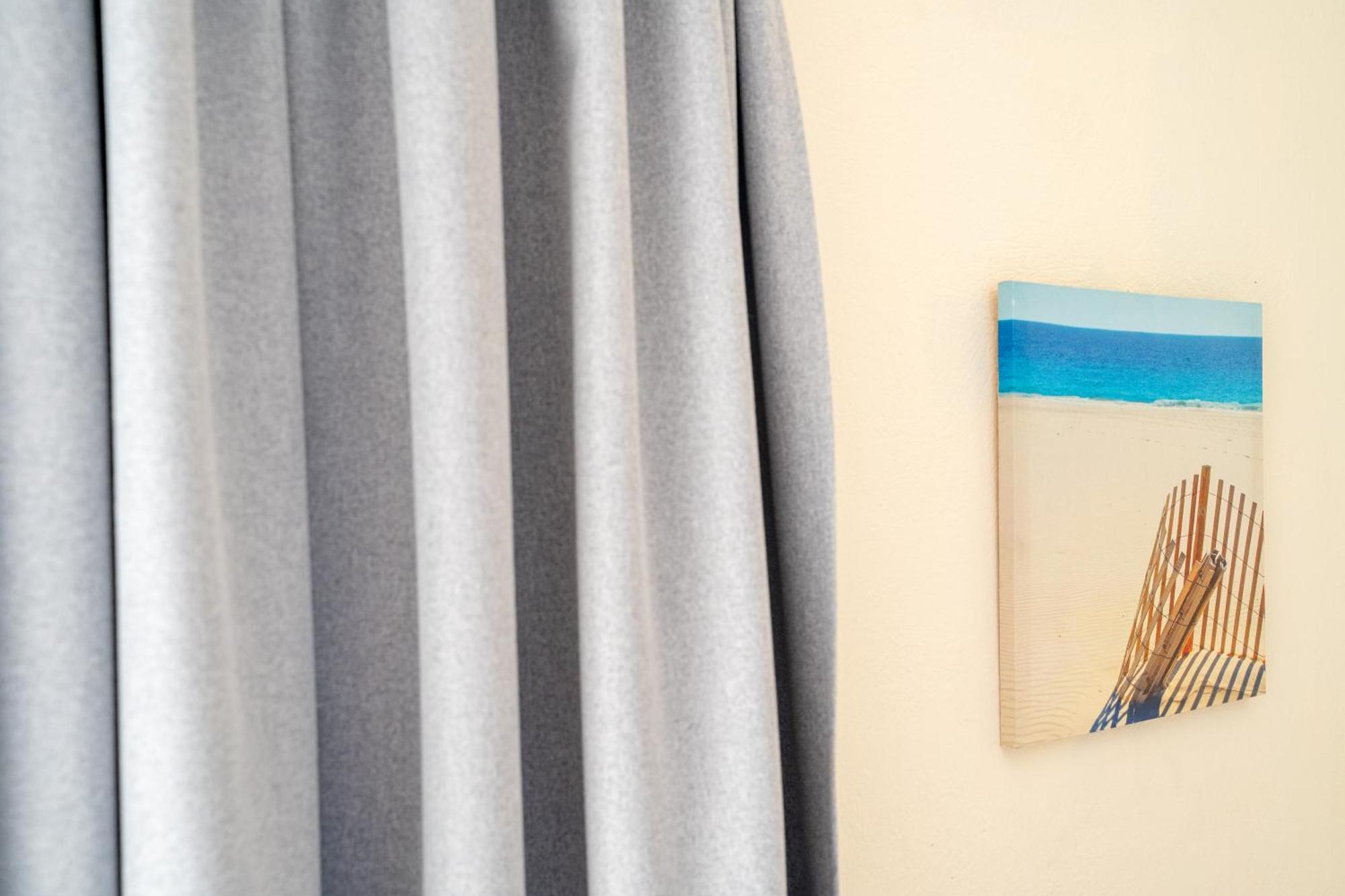 Nefeli Rooms Agia Marina Екстериор снимка